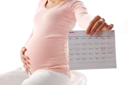 Những điều mẹ bầu nên làm khi khám thai lần đầu