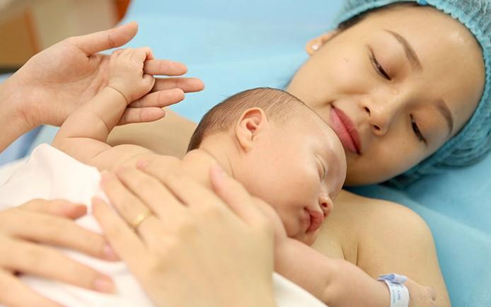 Lợi ích tuyệt vời của phương pháp da kề da