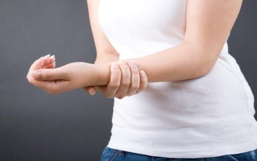 Hội chứng ống cổ tay ở phụ nữ mang thai - những điều mẹ cần biết