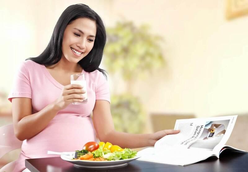 Làm sao để mẹ bầu khỏe mạnh trong 3 tháng đầu thai kỳ?
