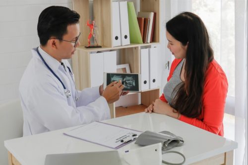 dây rốn thắt nút