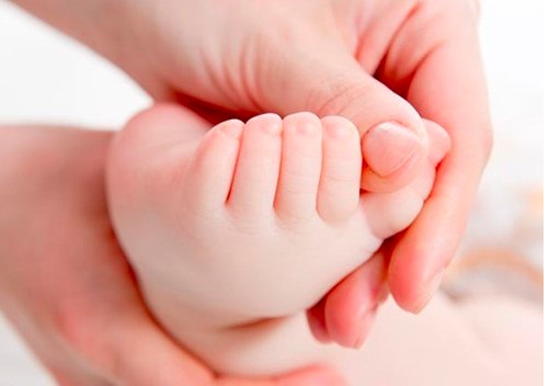 4 Dị tật bẩm sinh về chi thường gặp – mẹ bầu cần biết