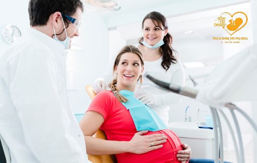 Những vấn đề về sức khỏe răng miệng mẹ bầu hay gặp phải