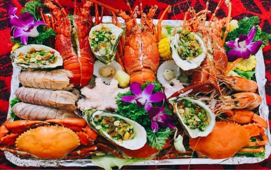 Thai nhi chân ngắn, mẹ bầu ăn gì để cải thiện chiều cao?