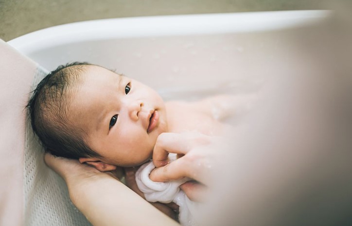 nước tắm trẻ em tambebess