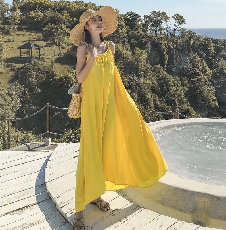 thời trang đi biển cho mẹ bầu