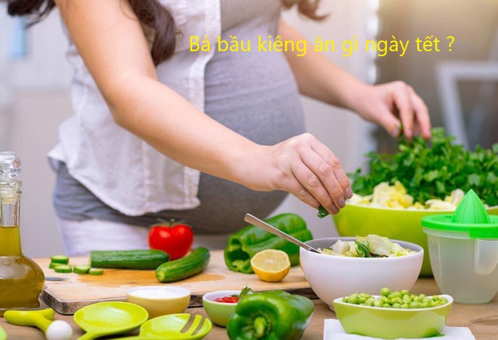 tết quý mão mẹ bầu kiêng gì