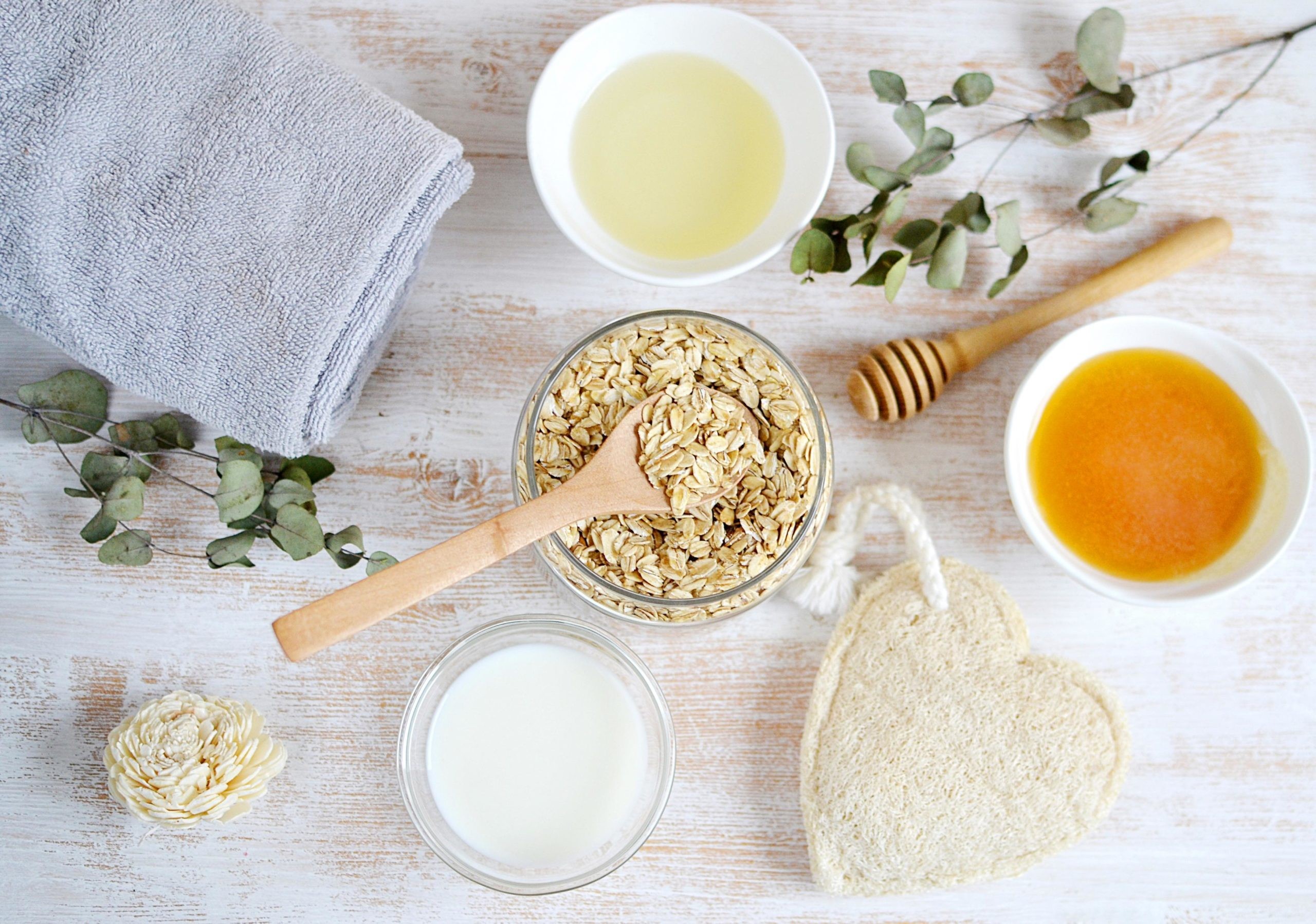 đắp mặt nạ cho mẹ bầu