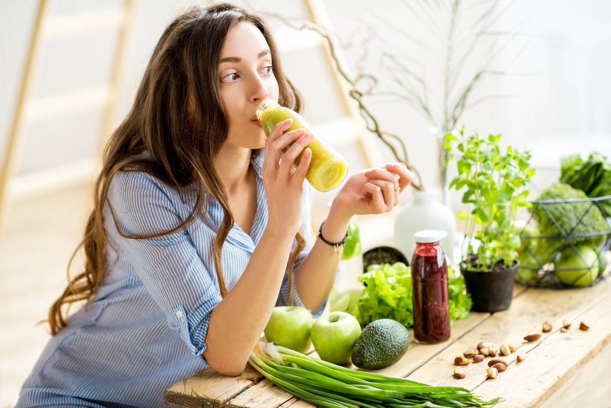 Lối sống lành mạnh giúp cải thiện đa nang buồng trứng 